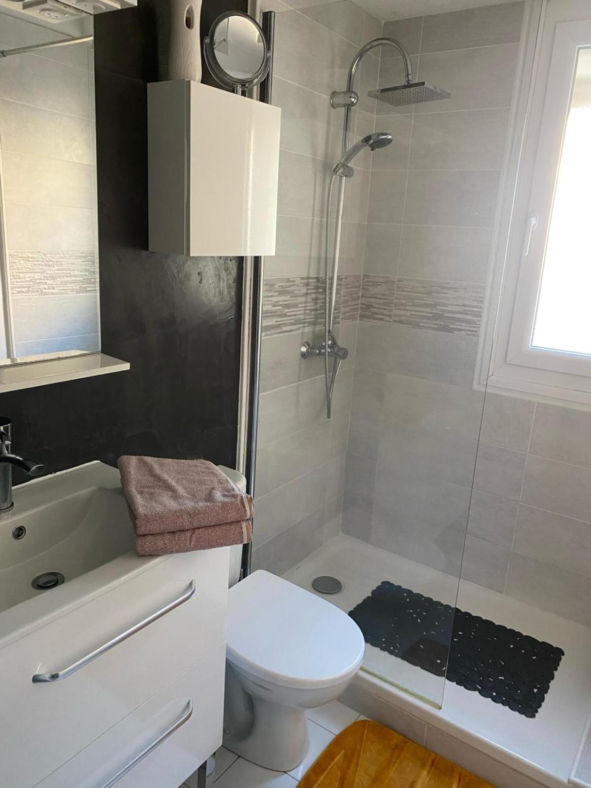 Appartement Au Pied De La Plage - Saint Cyprien 客房 照片